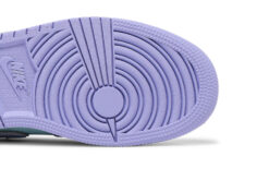 Air Jordan 1 Mid GS 'Purple Pulse' 554725-500