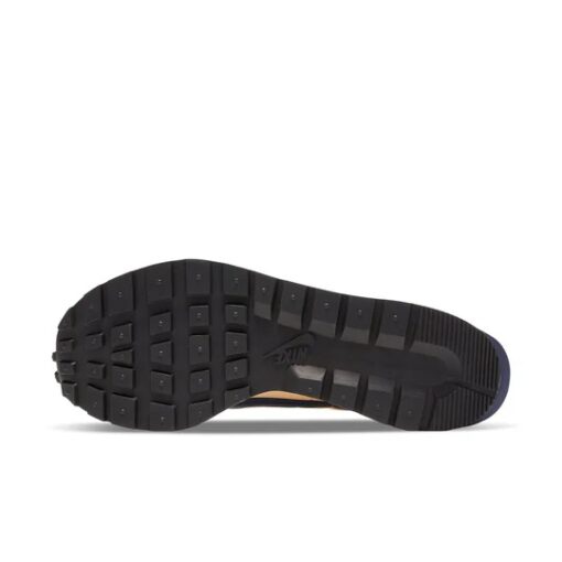 Nike x sacai VaporWaffle 'Sesame Blue Void' DD1875-200