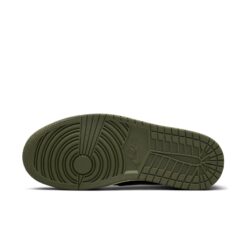 (WMNS) Air Jordan 1 Retro Low OG SP x Travis Scott 'Medium Olive' DZ4137-106