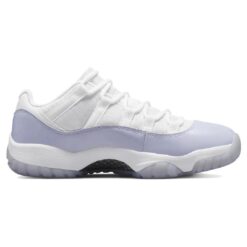 (WMNS) Air Jordan 11 Retro Low 'Pure Violet' AH7860-101