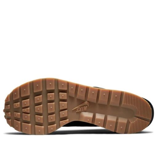Nike x sacai VaporWaffle 'Black Gum' DD1875-001
