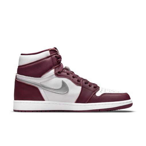 Air Jordan 1 Retro High OG 'Bordeaux' 555088-611