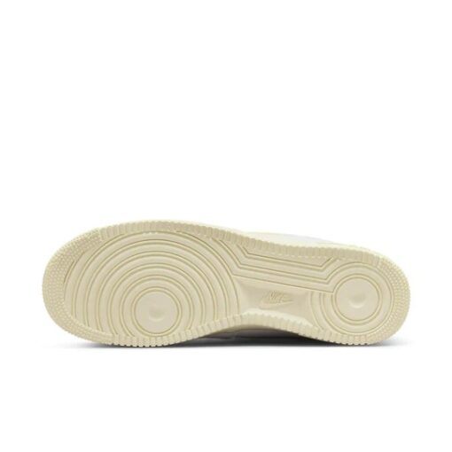 Nike Air Force 1 '07 LX 'Pale Vanilla' DC8894-100