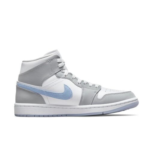 (WMNS) Air Jordan 1 Mid 'Wolf Grey Aluminum' BQ6472-105