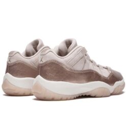 (WMNS) Air Jordan 11 Low 'Rose Gold' AH7860-105