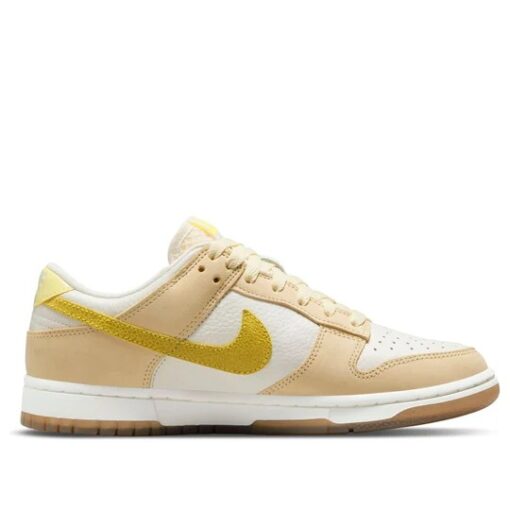 (WMNS) Nike Dunk Low 'Lemon Drop' DJ6902-700