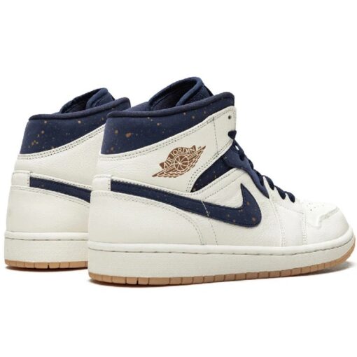 Air Jordan 1 Mid 'Jeter' AH6342-104