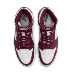Air Jordan 1 Retro High OG 'Bordeaux' 555088-611
