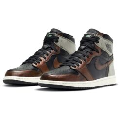 Air Jordan 1 Retro High OG 'Patina' 555088-033