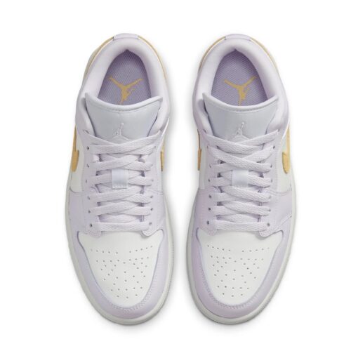 (WMNS) Air Jordan 1 Low 'Barely Grape' DC0774-501