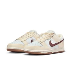 (WMNS) Nike Dunk Low Next Nature 'Coconut Mauve' DD1873-103