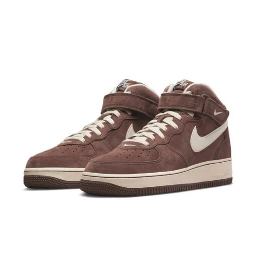 Nike Air Force 1 Mid 'Chocolate' DM0107-200