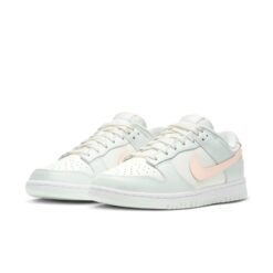 (WMNS) Nike Dunk Low 'Barely Green' DD1503-104