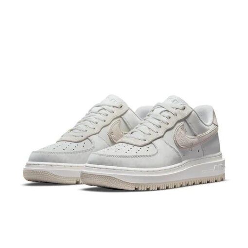 Nike Air Force 1 Luxe 'Triple White' DD9605-100
