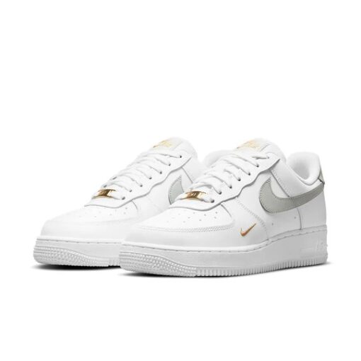 (WMNS) Nike Air Force 1 'White Light Silver' CZ0270-106