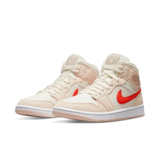 (WMNS) Air Jordan 1 Mid SE 'Corduroy' DA8009-108