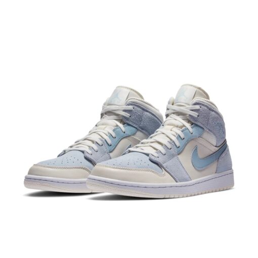 Air Jordan 1 Mid SE 'Sail Light Blue' DA4666-100
