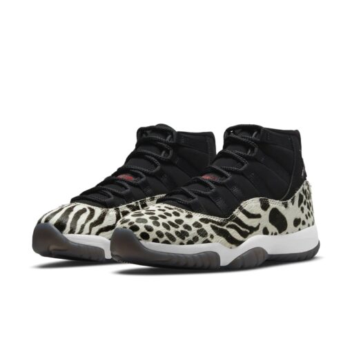 (WMNS) Air Jordan 11 Retro 'Animal Instinct' AR0715-010