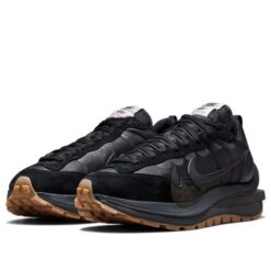 Nike x sacai VaporWaffle 'Black Gum' DD1875-001