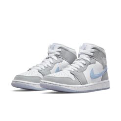 (WMNS) Air Jordan 1 Mid 'Wolf Grey Aluminum' BQ6472-105