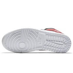 Air Jordan 1 Mid 'White Chicago' 554724-116