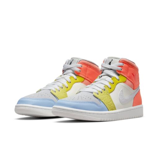 (WMNS) Air Jordan 1 Mid 'To My First Coach' DJ6908-100