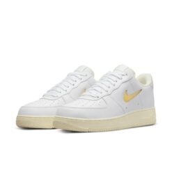 Nike Air Force 1 '07 LX 'Pale Vanilla' DC8894-100