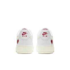 Nike Air Force 1 Low 'Valentine's Day 2021' DD7117-100
