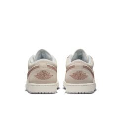 Air Jordan 1 Low SE 'Legend Light Brown' HF1567-200