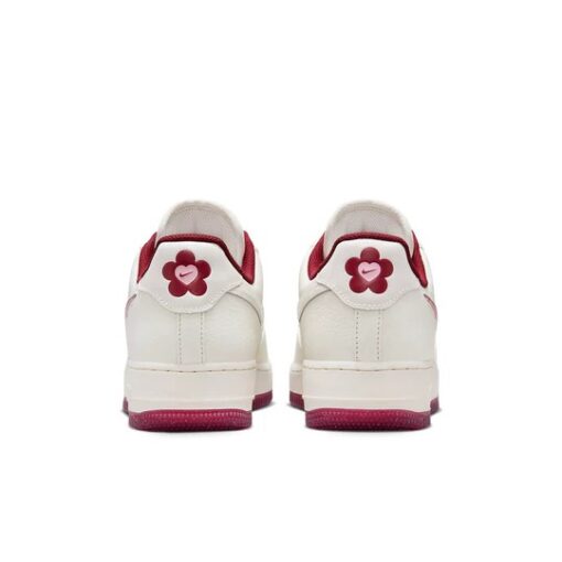 (WMNS) Nike Air Force 1 Low 'Valentines Day 2024' FZ5068-161