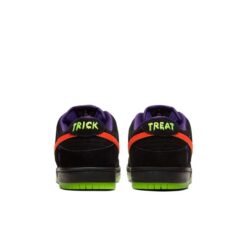 Nike SB Dunk Low 'Night of Mischief' BQ6817-006