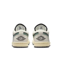 (WMNS) Air Jordan 1 Low 'Jade Smoke' DC0774-001