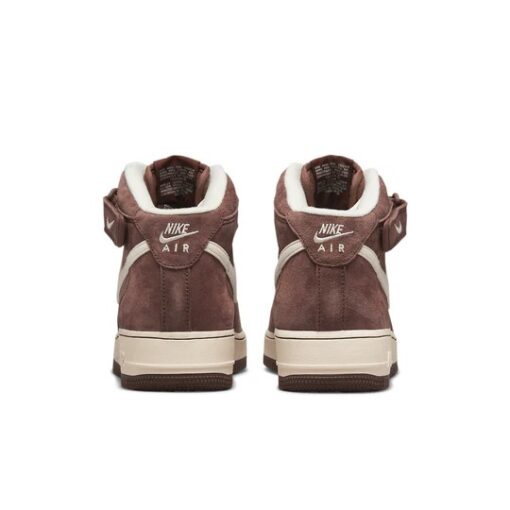 Nike Air Force 1 Mid 'Chocolate' DM0107-200