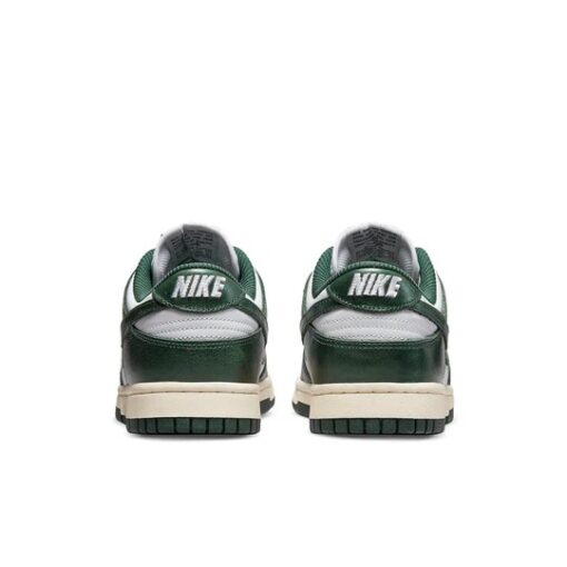 (WMNS) Nike Dunk Low 'Vintage Green' DQ8580-100