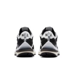 Nike x sacai VaporWaffle 'Black White' CV1363-001