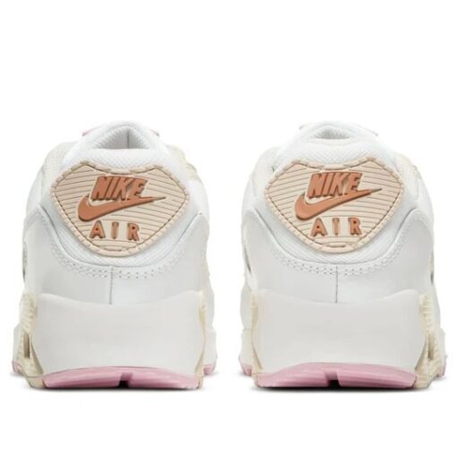 (WMNS) Nike Air Max 90 'Light Orewood Brown' CT1873-100