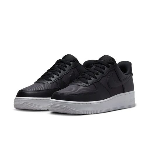 Nike Air Force 1 Low '07 SE 'Black Nylon' FB2048-001