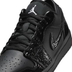(WMNS) Air Jordan 1 Low SE 'Black Patent' HJ7743-010