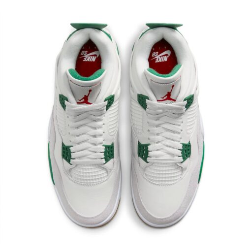 Air Jordan 4 Retro SB 'Pine Green' DR5415-103