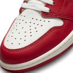 Air Jordan 1 Retro High OG 'Chicago Lost & Found' DZ5485-612