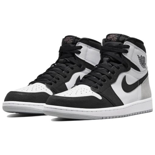 Air Jordan 1 Retro High OG 'Stage Haze' 555088-108