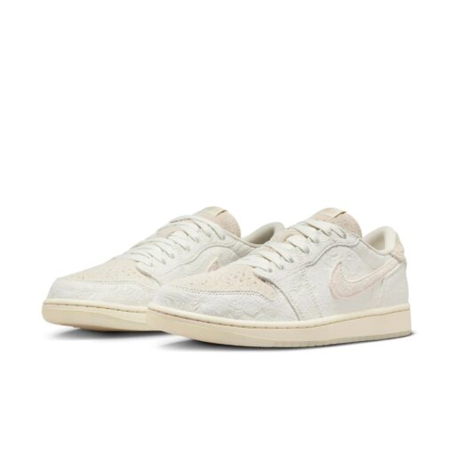 Air Jordan 1 Low OG x Chris Paul 'Give Them Flowers' FZ0455-200