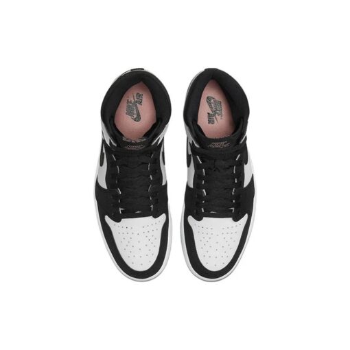 Air Jordan 1 Retro High OG 'Stage Haze' 555088-108