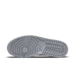 Air Jordan 1 Mid 'Light Smoke Grey' 554724-078