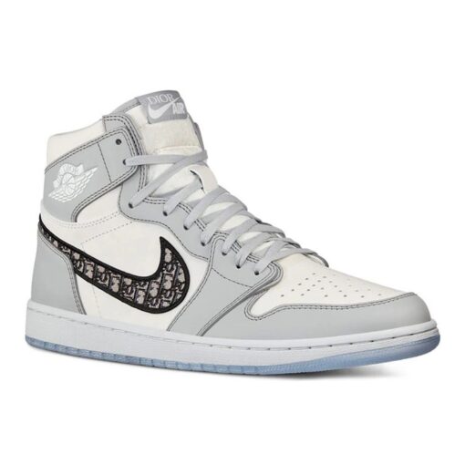 Air Jordan 1 High OG x Dior 'White Wolf Grey' CN8607-002