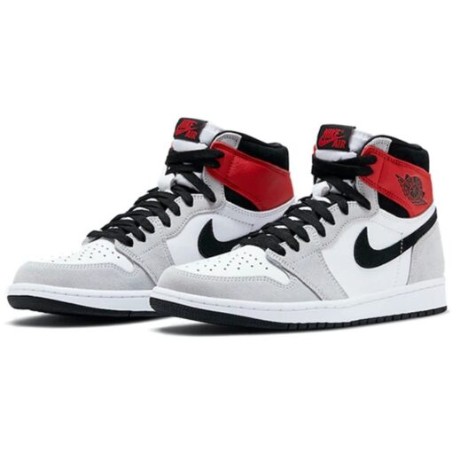 Air Jordan 1 Retro High OG 'Smoke Grey' 555088-126
