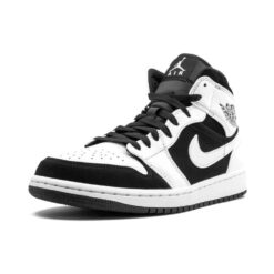 Air Jordan 1 Retro Mid 'Tuxedo' 554724-113