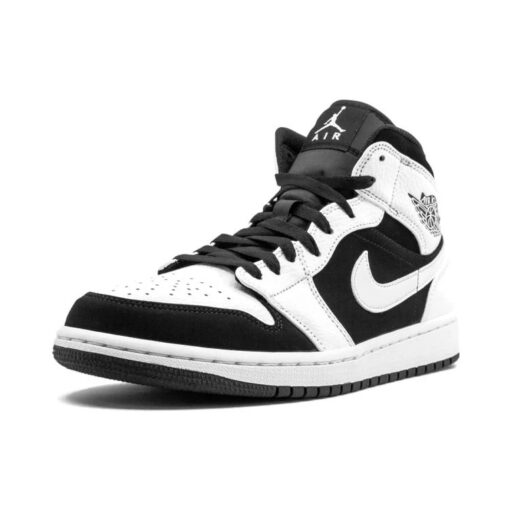 Air Jordan 1 Retro Mid 'Tuxedo' 554724-113