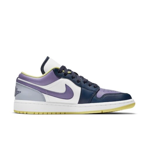 (WMNS) Air Jordan 1 Low SE 'Mismatched - Purple Magenta' DJ4342-400