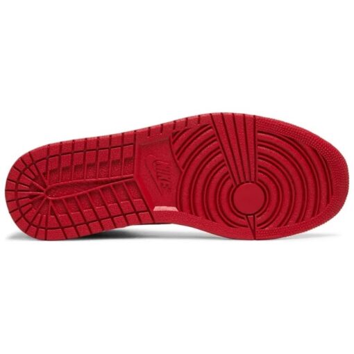 Air Jordan 1 Retro High 'Banned' 2011 432001-001